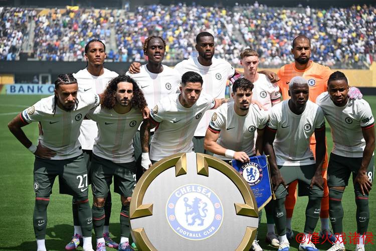 卡恩:世俱杯略显乏味,但仍祝贺切尔西称霸赛事 卡恩:世俱杯略显乏味,但仍祝贺切尔西称霸赛事