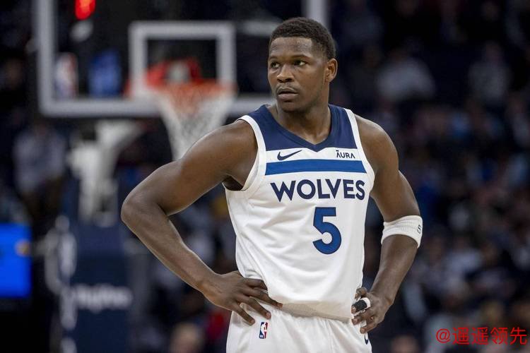 爱德华兹35分三分球创纪录 森林狼客场轻取奇才